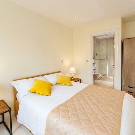 Central Durham Riverfront Apartment Екстер'єр фото