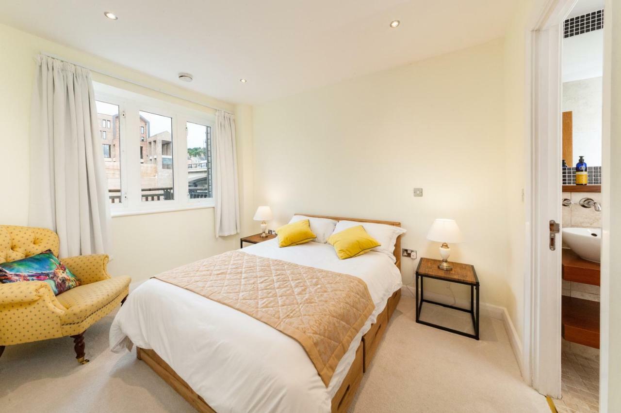 Central Durham Riverfront Apartment Екстер'єр фото
