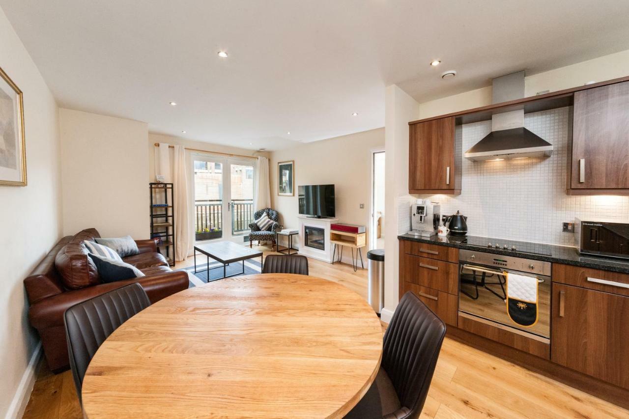 Central Durham Riverfront Apartment Екстер'єр фото