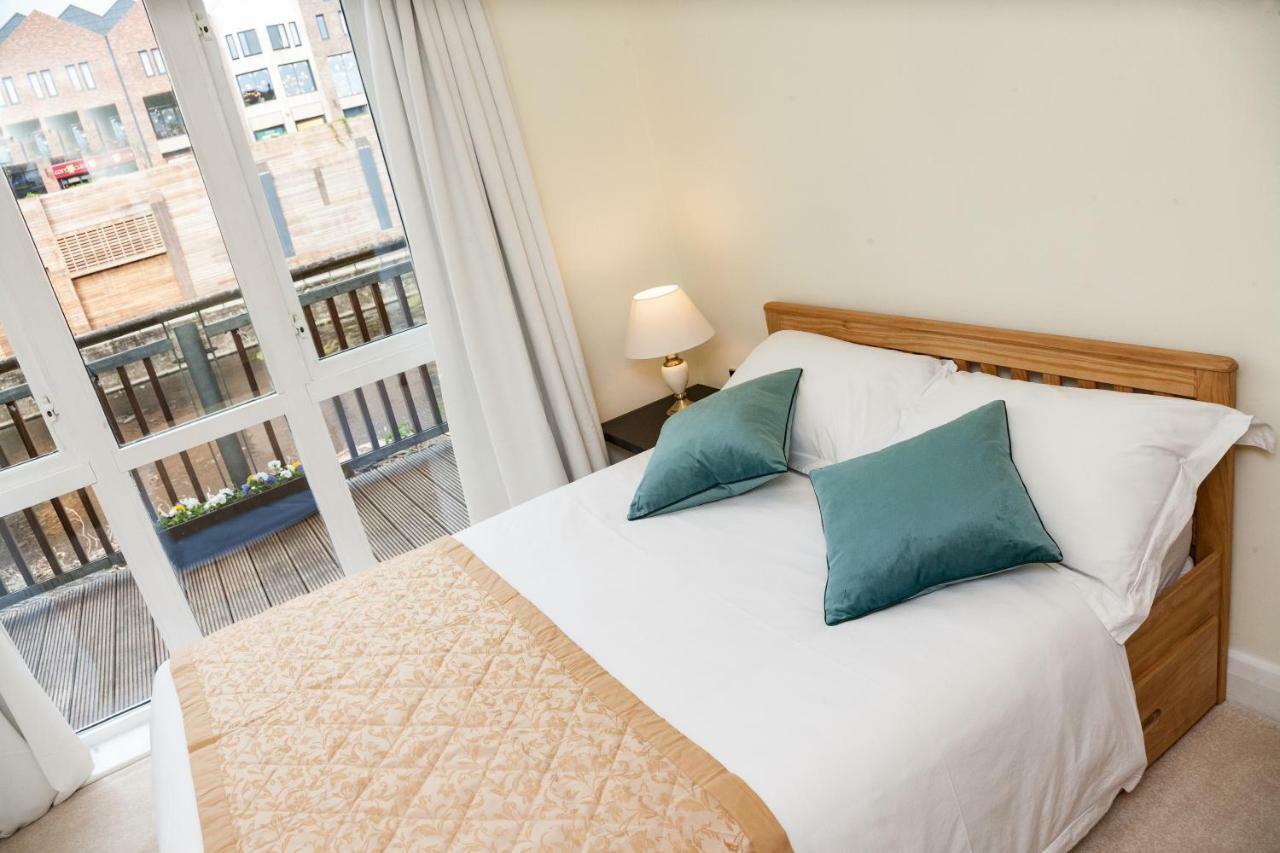 Central Durham Riverfront Apartment Екстер'єр фото